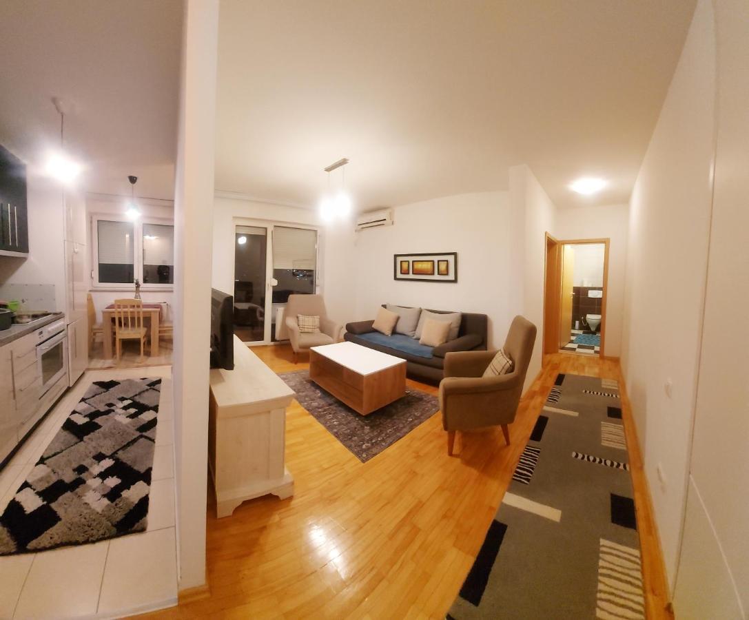 Apartment 31 Приштина Екстер'єр фото