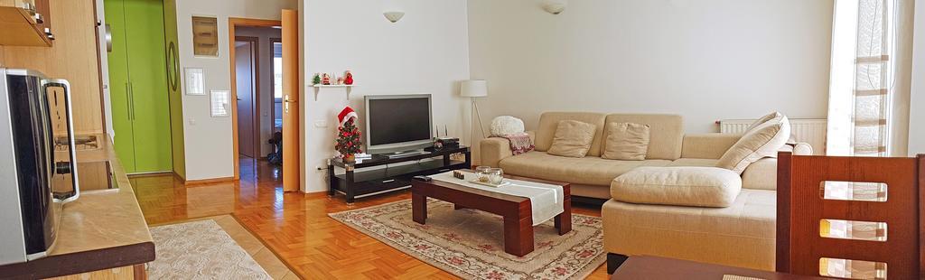 Apartment 31 Приштина Екстер'єр фото